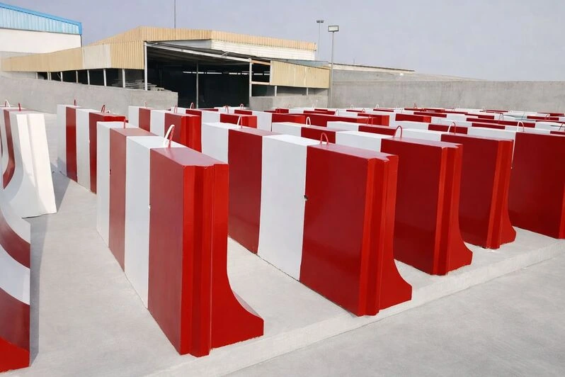 concrete road barrier